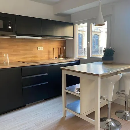 Apartment Nuevo! Al Lado De La Catedral